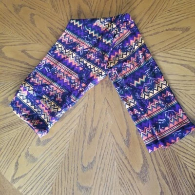 Leggings LuLaRoe Talla Única Púrpura Naranja Verde Negro Chevron Rayas Negro Araña Foto 1 de 4