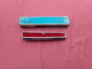 1974-76 Cadillac tail light assembly, LH, NOS! 912169 lens bezel - Picture 1 of 9