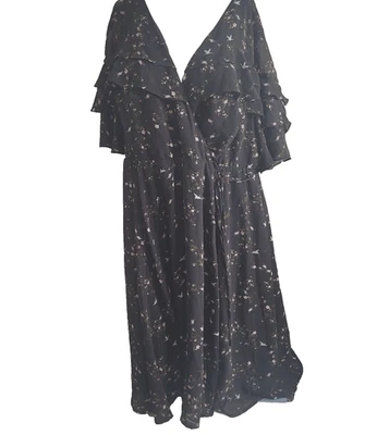 Vestido tórrido tamanho 2 flutter gola V guindaste forro flor manga curta preto - Imagem 1 de 4