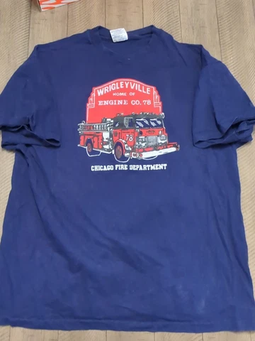 VTG Chicago Cubs Wrigleyville Chicago Fire Dept Blue Shirt Men's XL MLB Cover