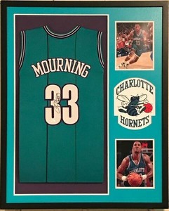 alonzo mourning signed basketball