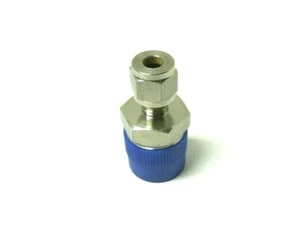SSP DUOLOK Male Connector 1/4" Tube OD x 1/2" Male NPT 316 Stainless - Picture 1 of 1