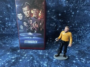 STAR TREK 54MM METAL HAND PAINTED FIGURE JAMES T. KIRK  MIB - Picture 1 of 2
