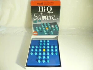 VINTAGE HI-Q PUZZLE SOLITAIRE FREEPOST UK IDEAL GAME - Picture 1 of 1