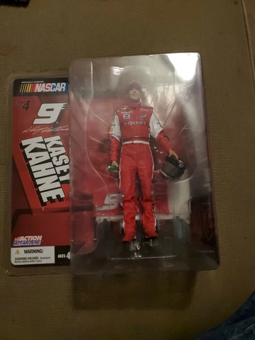 Action / McFarlane   Series 4  Kasey Kahne  #9  NOC  (816NAS1)  32868 Cover