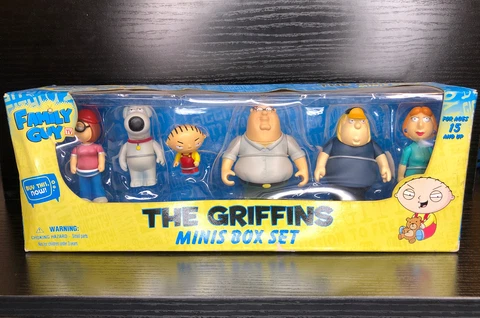 2010 FAMILY GUY MEZCO THE GRIFFINS MINIS BOX SET Cover