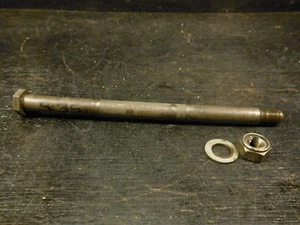 1993 YAMAHA XT350E XT 350 E XT350 SWINGARM SWING ARM AXLE - Picture 1 of 1