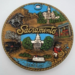 Plato de recuerdo vintage Sacramento CA de 8" 3D - Imagen 1 de 3
