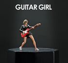 Figurine peinte ZD 1:64 modèle ature résine diorama sable personnes guitare fille neuve