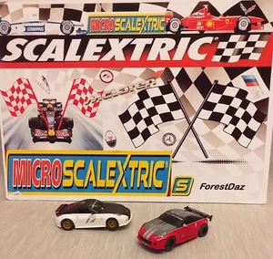 Paquete Micro Scalextric Nissan 350z Need For Speed Cars 1:64 12V PreLoved Gift - Imagen 1 de 24