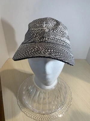 lululemon Unisex  Gray&White Athletic Running Cap One Size, Adjustable - Image 1 of 4