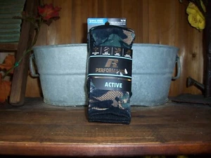 RUSSELL PERFORMANCE BOYS ACTIVE CREW SOCKS 3 PAIRS SIZE MED SIZE 9-2.5 ARCH SUPP - Picture 1 of 2