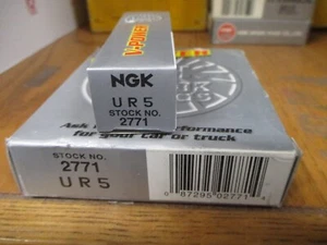 NGK 2771 Spark Plugs 4 Pack U R 5 - Picture 1 of 3