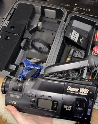 Caméra VHS  - Photo 1/4