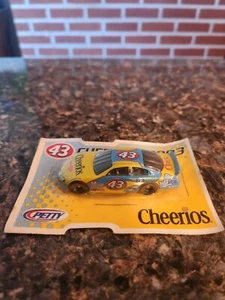 Richard Petty Enterprises #43 Die-Cast Race Car Cheerios 2003 Nascar Sealed - Picture 1 of 2