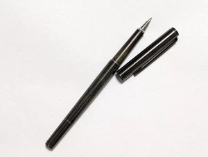Bolígrafo Montblanc Noblesse negro descontinuado con tapa - Imagen 1 de 7