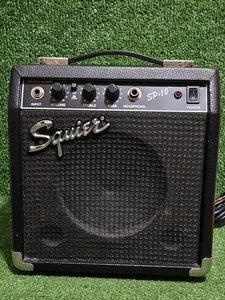 FENDER Squier SP-10 Guitar Amplifier 10W 6in Speaker Overdrive Compact - Picture 1 of 10