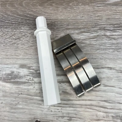 Black & Decker Power Pro 2 Food Processor Disc Stem & Stainless Fingers FP1500 - Image 1 of 4