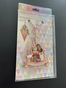 Tokyo Disney Resort 2023 TDR 40th Anniversary Bag Charm Minnie Mouse Collectable - Picture 1 of 4