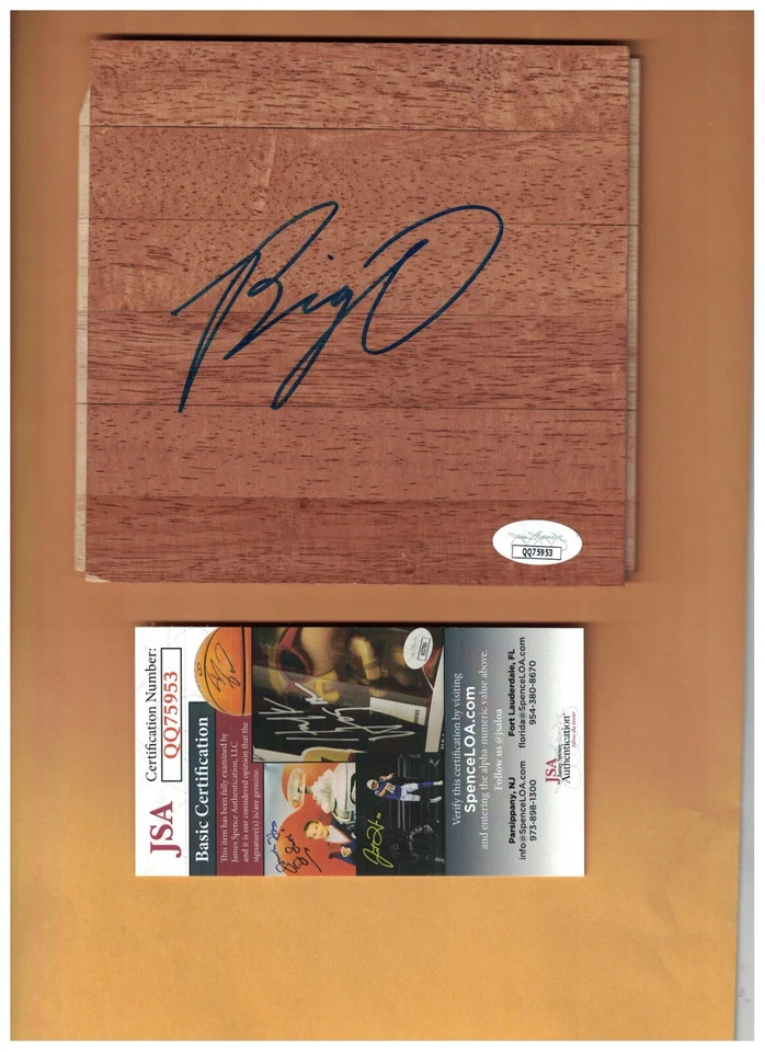 OSCAR ROBERTSON AUTOGRAPHED 6X6 BASKETBALL FLOORBOARD SIGNED MILWAUKEE JSA AUTH - Image 1 of 1