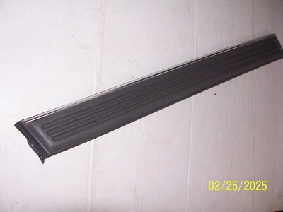 1990 1992 LINCOLN  MARK VII 7 LEFT Quarter FENDER Rear TRIM MOLDING OEM USED - Image 1 of 4