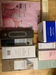 Korean Skincare Anti-aging Set Worth $185+ (Anua, Skin1004, VT Reedle, etc.) - Picture 1 of 1