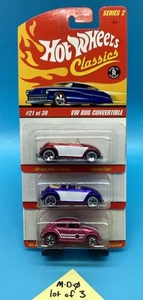 Hot Wheels Classics VW Bug & VW Bug Convertible W/Tampo Variant Lot Of 3 - Picture 1 of 8