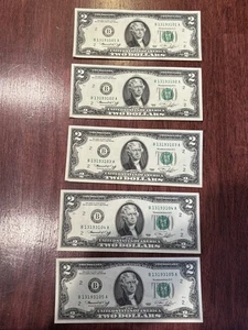 Set of 5 Two Dollar Bills $2 Sequential Notes 1976 - Picture 1 of 2