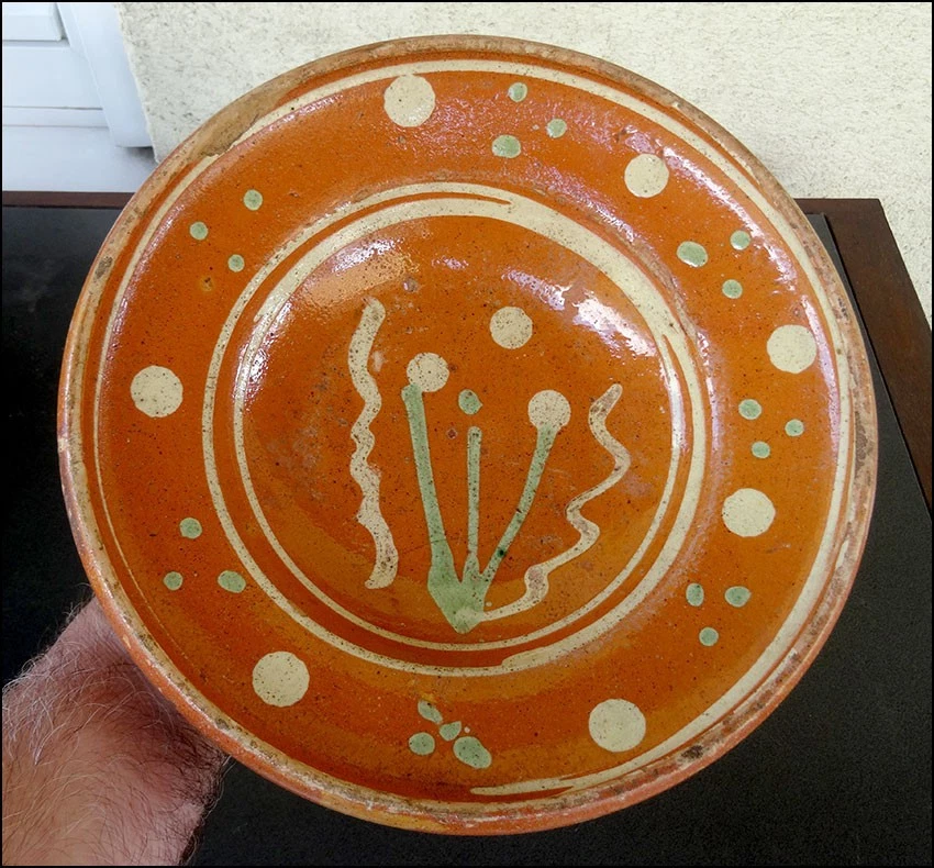 ANCIEN PLAT A AILE TERRE CUITE VERNISSEE ALSACE SOUFFLENHEIM ART POPULAIRE XIXe - Photo 1/1