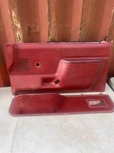 1987-91 Ford F-150 F-250 Bronco Passenger Manual Door Panel Full Red Right OEM - Picture 1 of 24