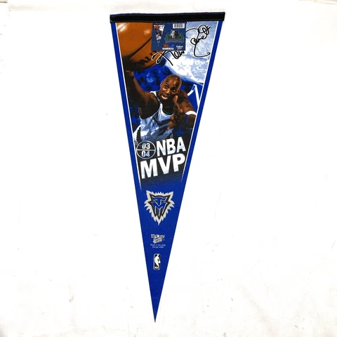 2003-2004 NBA MVP Kevin Garnett Pennant Minnesota Timberwolves Full Size Cover