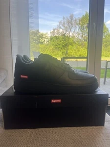 Supreme x Nike Air Force 1 Low Black EU 46 - Bild 1 von 8