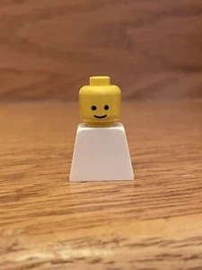 Lego Misprint Error Smiley Face Head - Print Shift - Rare!!!! - Picture 1 of 3