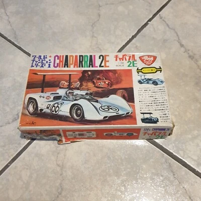 CHAPARRAL 2e 1/32 VINTAGE KIT con motore sacchetti mai aperti - Immagine 1 di 3