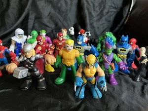 18 IMAGINEXT and PLAYSKOOL SUPER HEROES DC COMIC MARVEL FIGURES LOT Toys - Picture 1 of 7