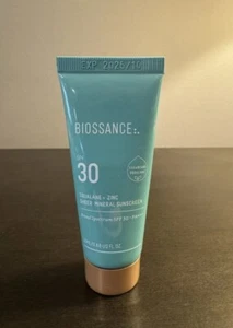 Protector solar mineral transparente Biossance Squalane zinc 0,68 oz 20 ml viaje EXP 10/25 - Imagen 1 de 2