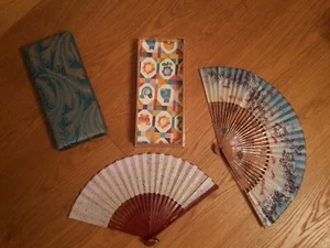 Coppia VENTAGLI VINTAGE con astuccio - Foto 1 di 1