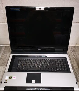 Acer Aspire 9810 Series Computer - Silver (LA01) **FAULTY - BEEN STRIPPED** RARE - Afbeelding 1 van 17