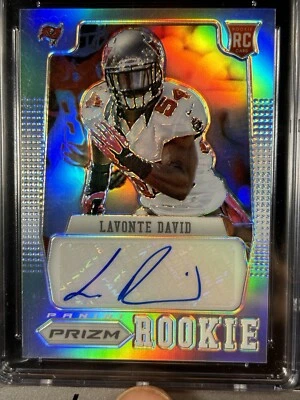 2012 Panini Prizm Solver Rookie Autograph Lavonte David CSG 9.5 AUTO 10 pop1 /99 - Image 1 of 4