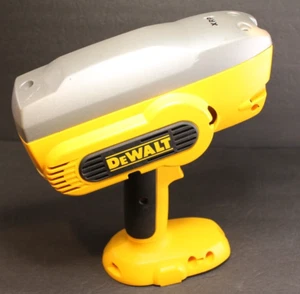 DeWALT Finish Nagler 18 V 16 Stärke Nagelpistole DC618 Klappkoffer NUR TEIL - Bild 1 von 9