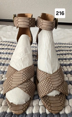 Nine West Women's Snake Print Open Toe Ankle Strap Block Heels Size 7.5M - Image 1 of 4