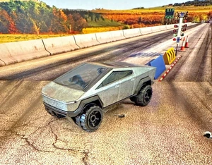 Hot Wheels Tesla Cybertruck #117 HW '21 Green Speed 3/5 silber lose Rarität! - Bild 1 von 4