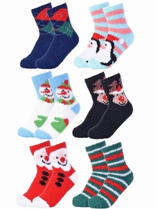 HOLIDAY PRINT SOFT PLUSH 6 PACK CREW SOCKS - Picture 1 of 1