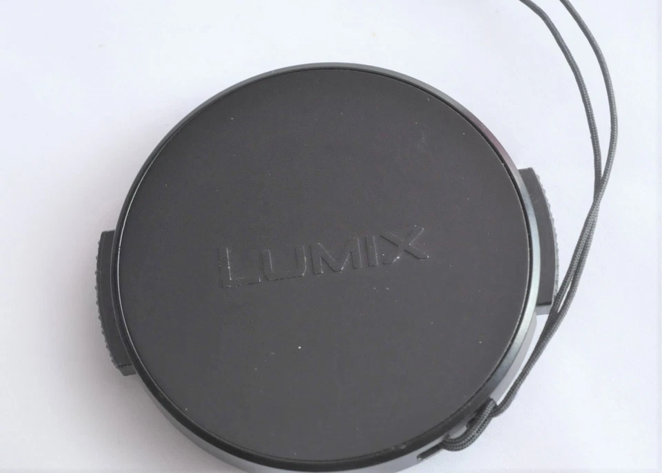 Panasonic OEM Lumix 43mm Front Lens Cap for DMC-LX100 Camera - Image 1 of 2