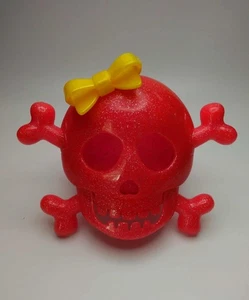 Slatkin Co Bath & Body Works Pink Skull & Cross Bones w/ Bow Scentportable RARE - Picture 1 of 3