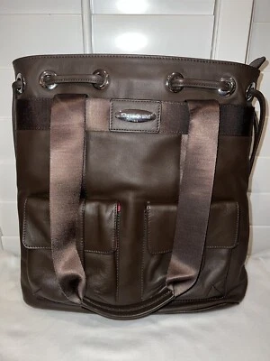 Nuevo Bolso de Mano Samsonite de Cuero Marrón con Bolsillo Acolchado para Dispositivos Electrónicos. Foto 1 de 4