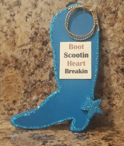Magnet America Boot Scootin Heart Breakin Teal Cowboy Boot Wood Fridge Magnet - Picture 1 of 22