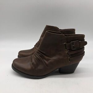 Bare Traps Reid Closed Toe Ankle Boots Side Zipper Excellent Cond. Brown 7.5M