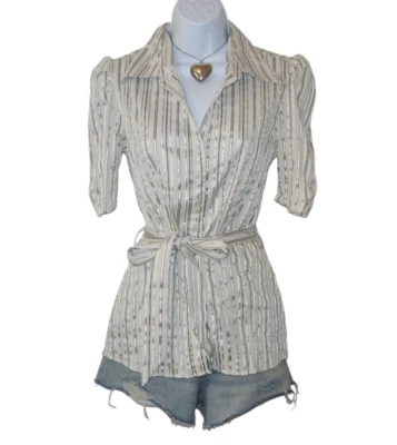 Top elástico exprés de algodón vintage con botones a rayas brillantes cuello Y2K Foto 1 de 4