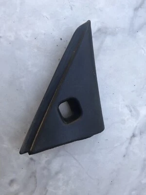 1998-2002 Chevrolet Prizm OEM RH passenger interior power mirror pn# 67491-02090 - Image 1 of 3